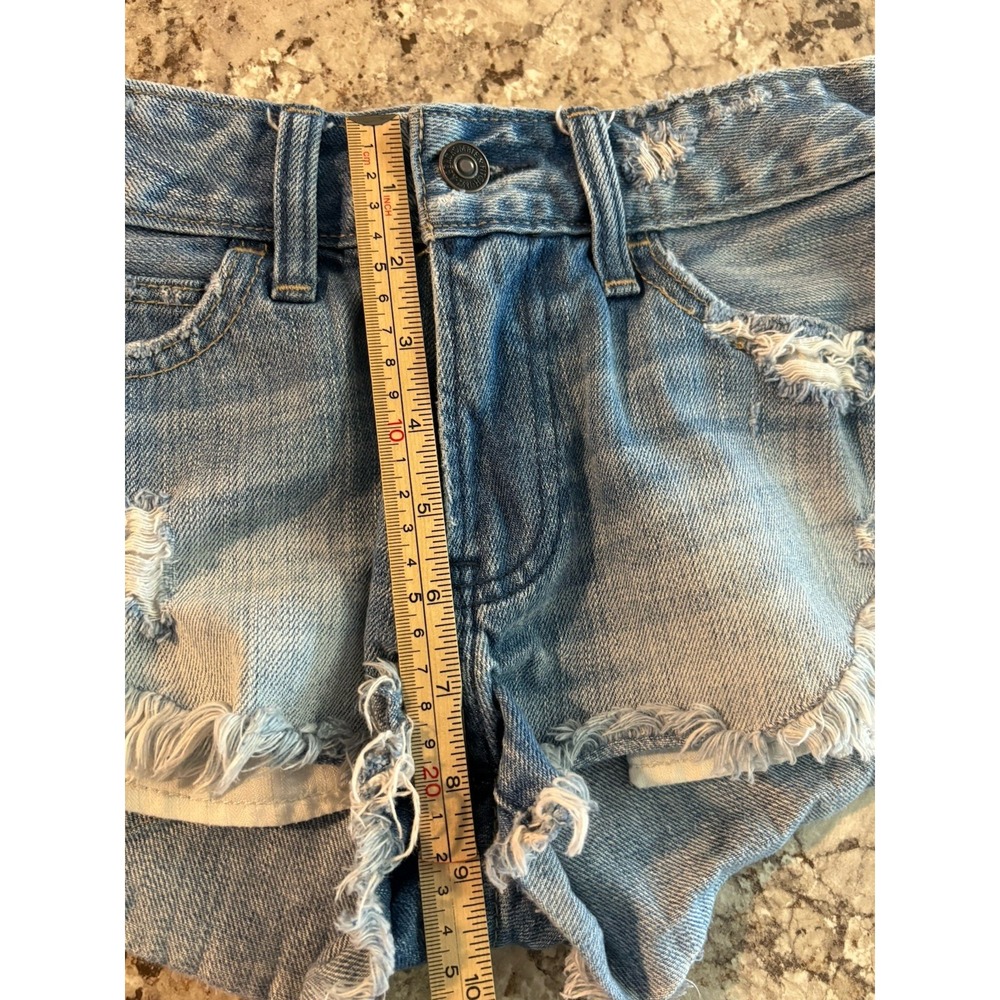 VINTAGE Y2K Abercrombie Low-Rise Distressed‎ Crochet Light Denim Shorts Sz 00/24 - Picture 12 of 13